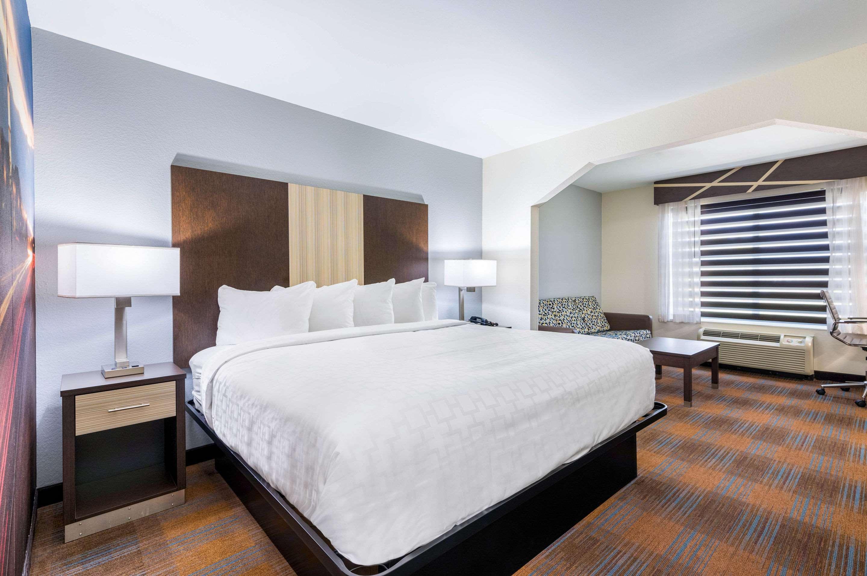 Clarion Pointe Madison-Huntsville Eksteriør billede